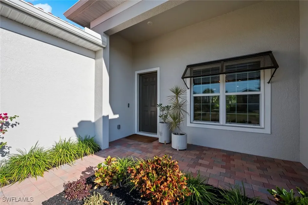 10581 Woodchuck Lane Bonita Springs FL 34135