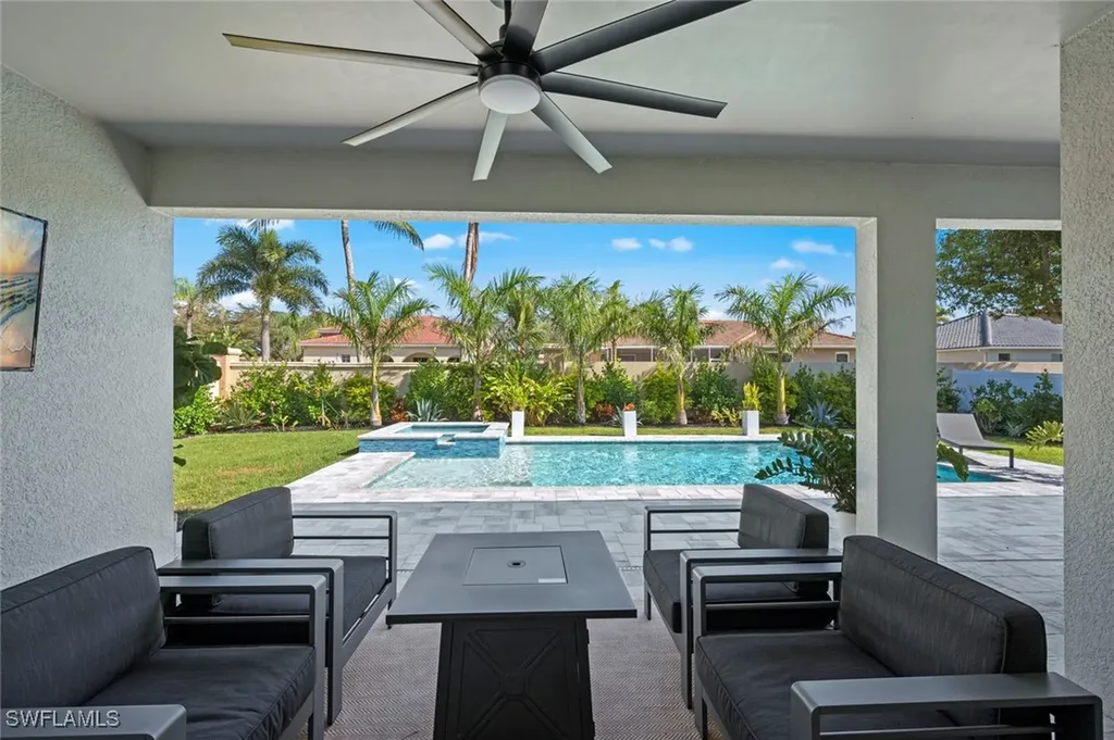 10581 Woodchuck Lane Bonita Springs FL 34135