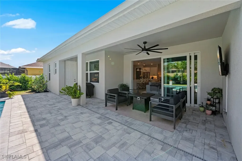 10581 Woodchuck Lane Bonita Springs FL 34135