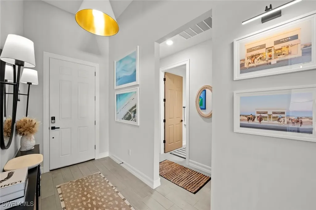 10581 Woodchuck Lane Bonita Springs FL 34135