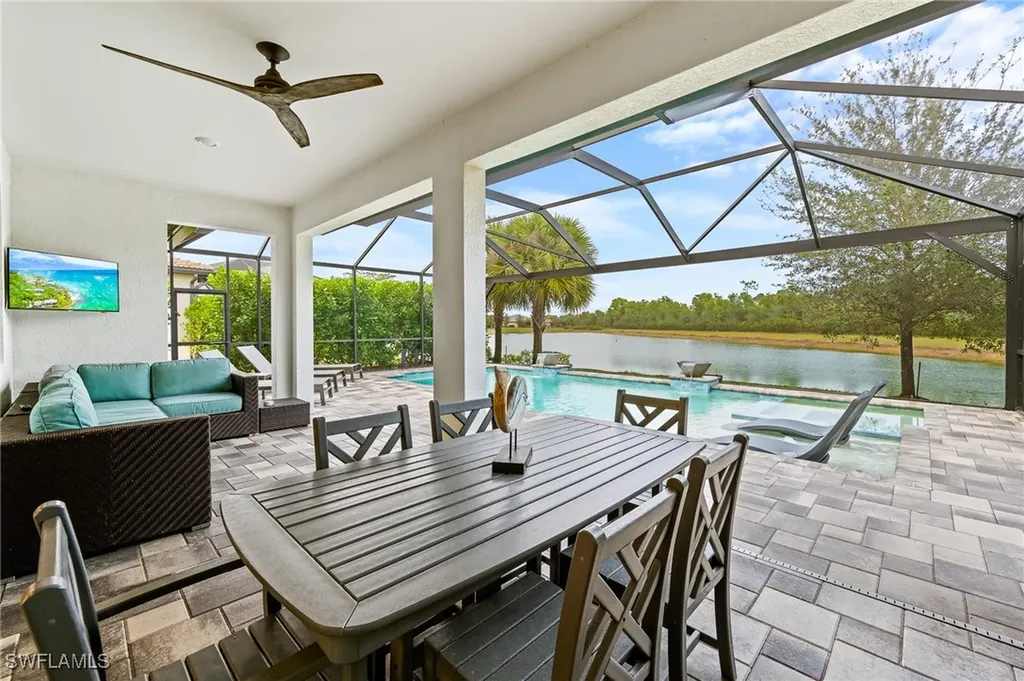 7763 Winding Cypress Drive Naples FL 34114