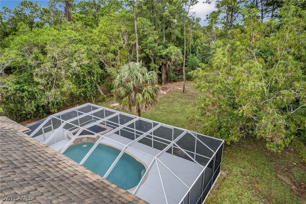 5791 Golden Gate Parkway Naples FL 34116