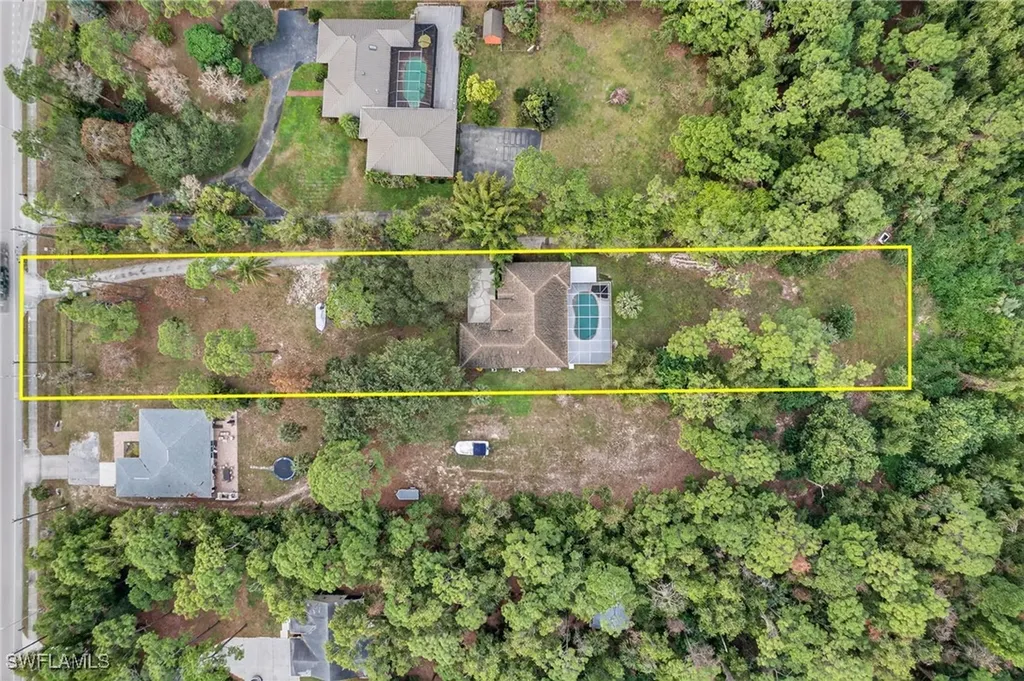 5791 Golden Gate Parkway Naples FL 34116