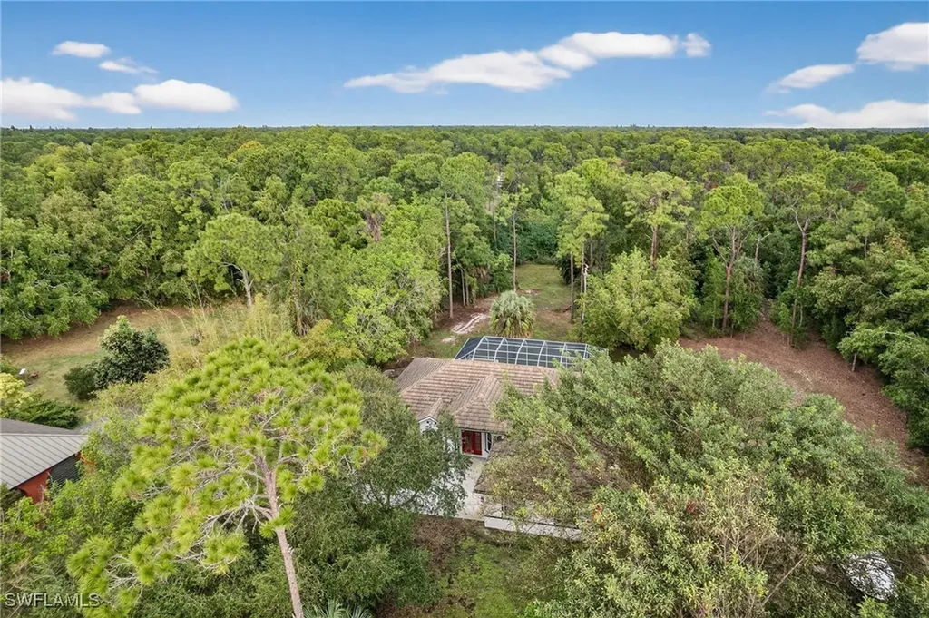 5791 Golden Gate Parkway Naples FL 34116