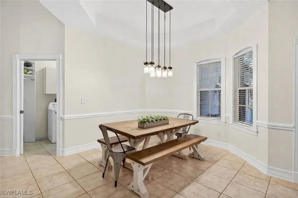 5791 Golden Gate Parkway Naples FL 34116