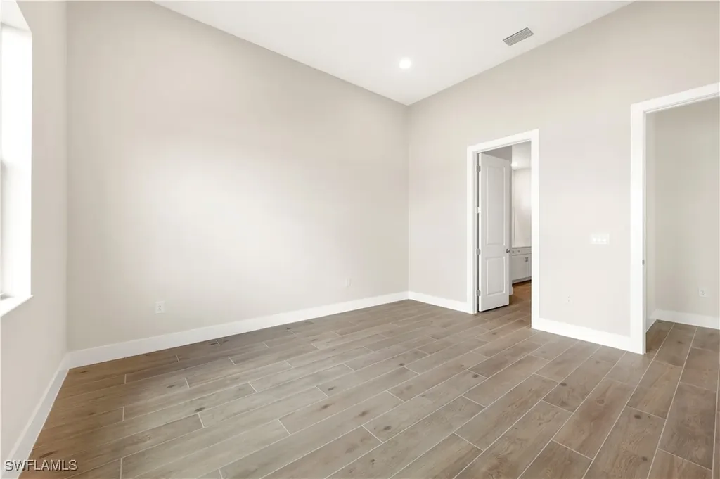 8717 Driftwood Drive Naples FL 34114