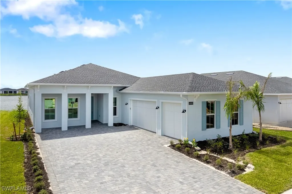 8717 Driftwood Drive Naples FL 34114