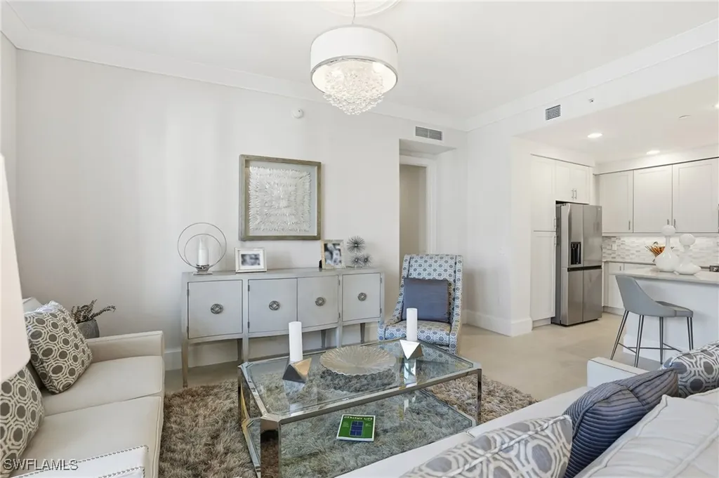 1030 3rd Avenue S Naples FL 34102