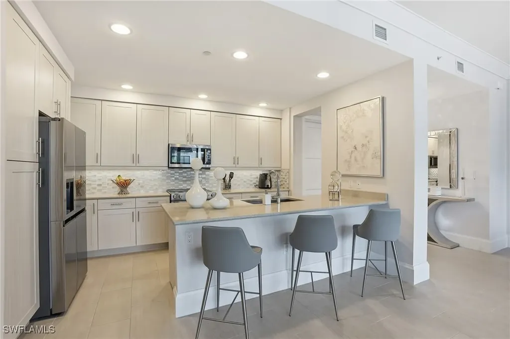 1030 3rd Avenue S Naples FL 34102