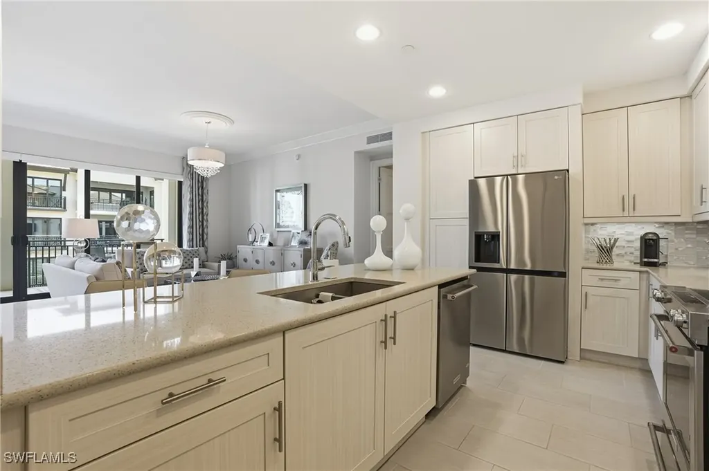 1030 3rd Avenue S Naples FL 34102