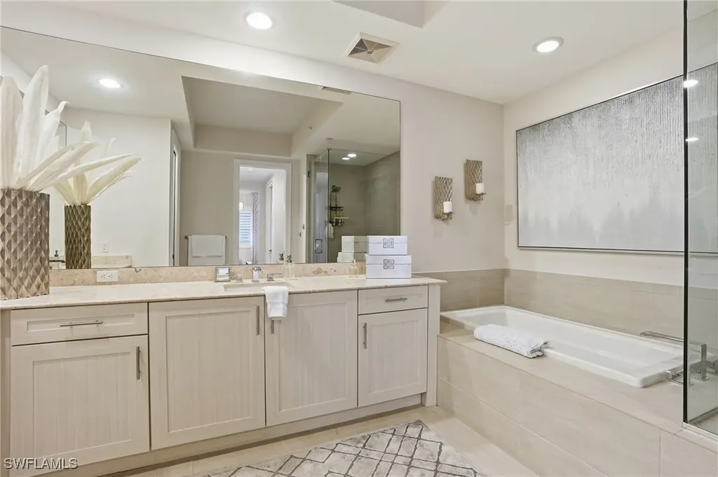 1030 3rd Avenue S Naples FL 34102