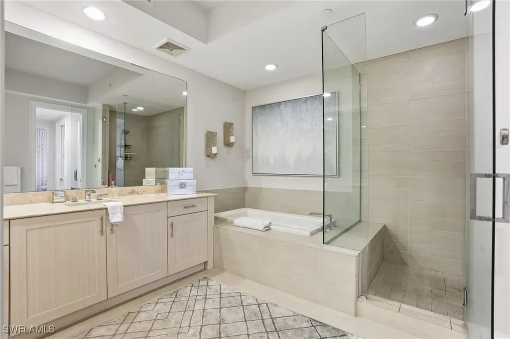 1030 3rd Avenue S Naples FL 34102