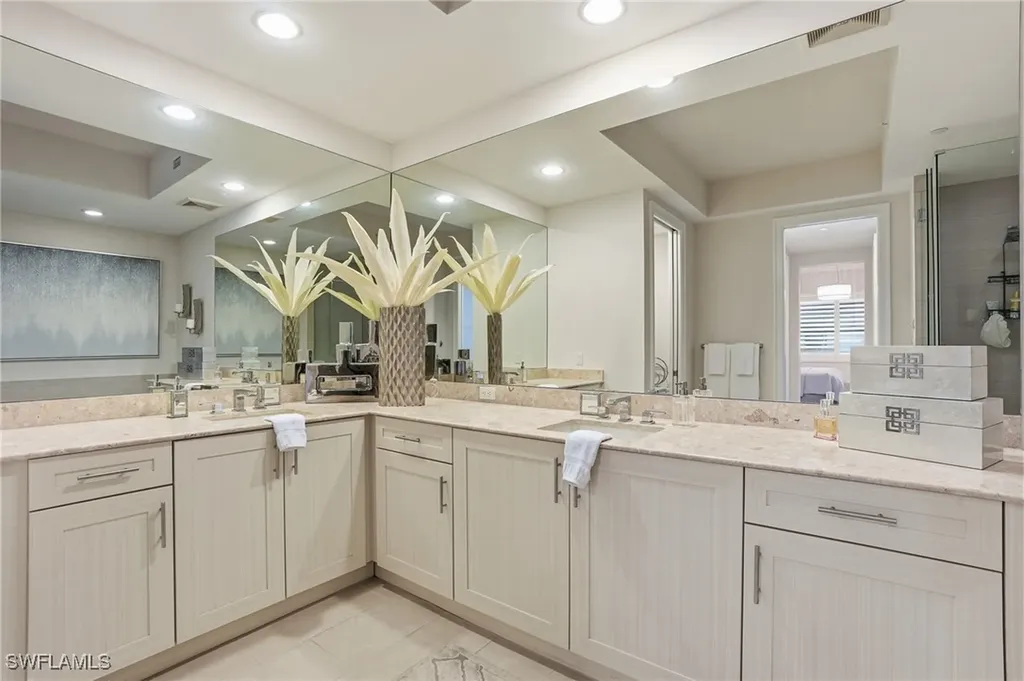 1030 3rd Avenue S Naples FL 34102
