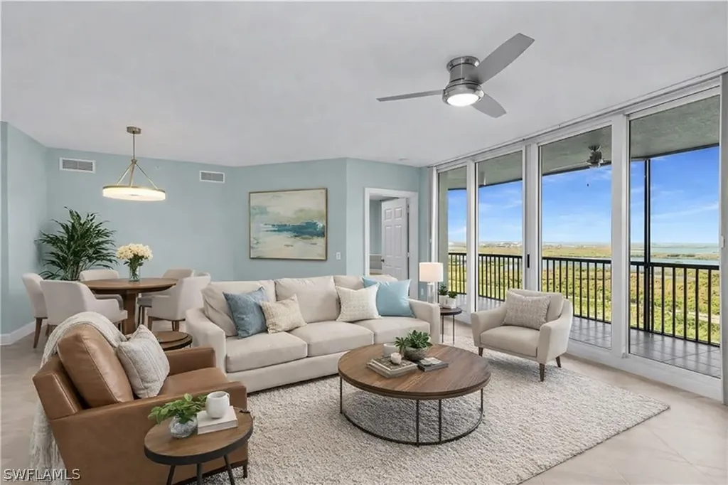 Naples FL, 1065 Borghese Lane, Unit 1902