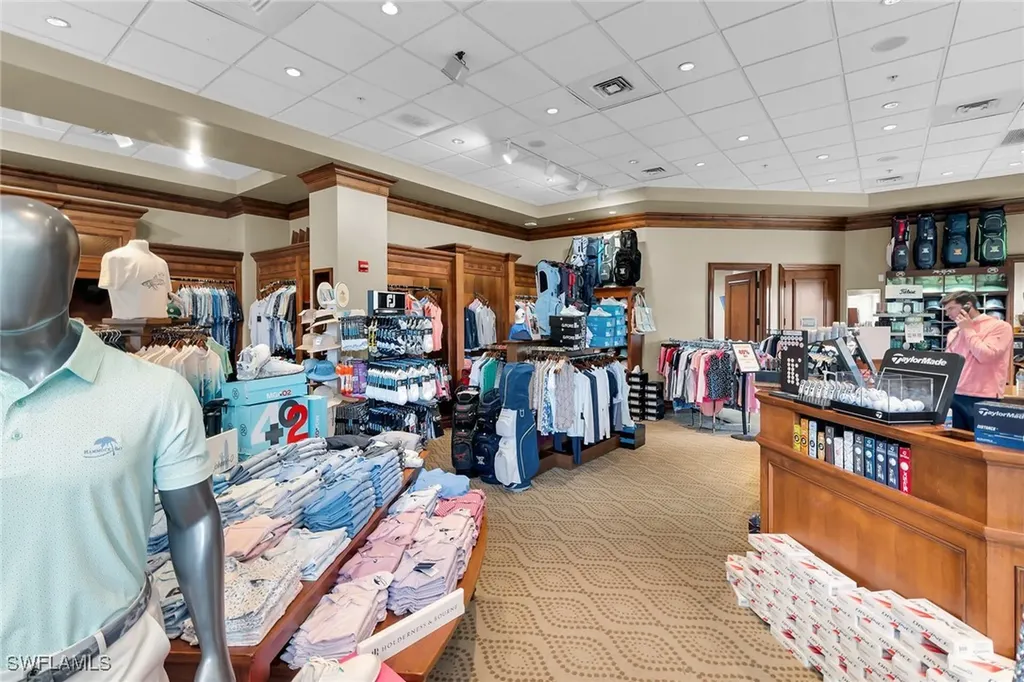1065 Borghese Lane Naples FL 34114