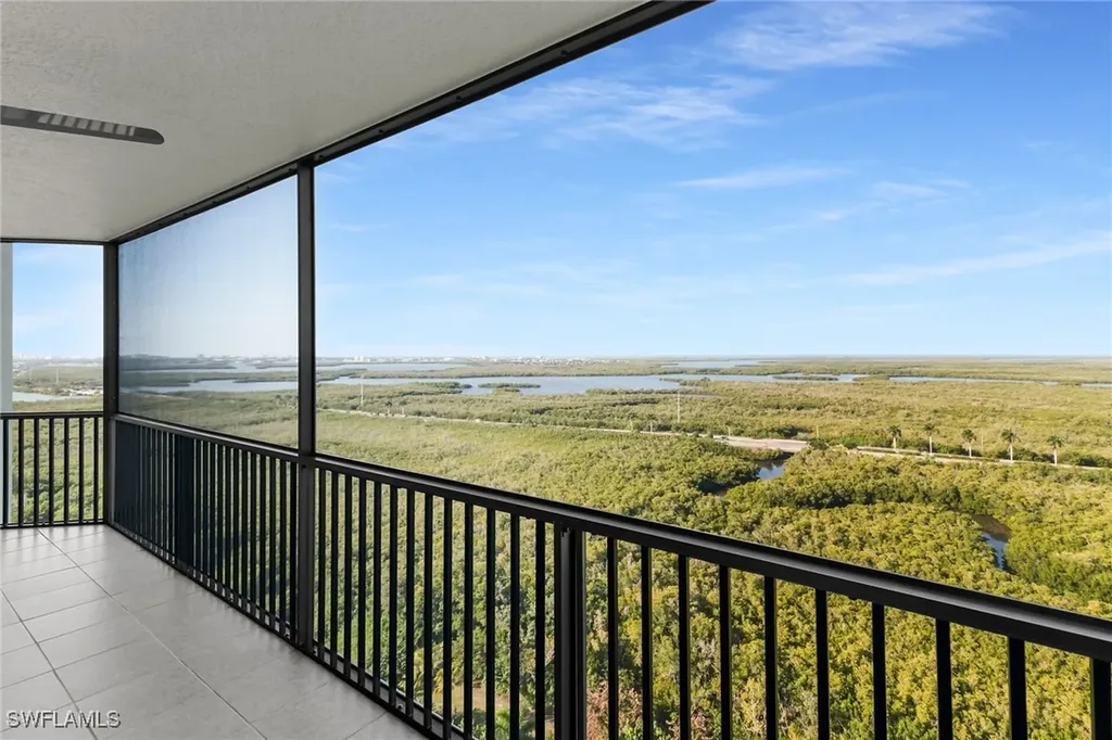 1065 Borghese Lane Naples FL 34114