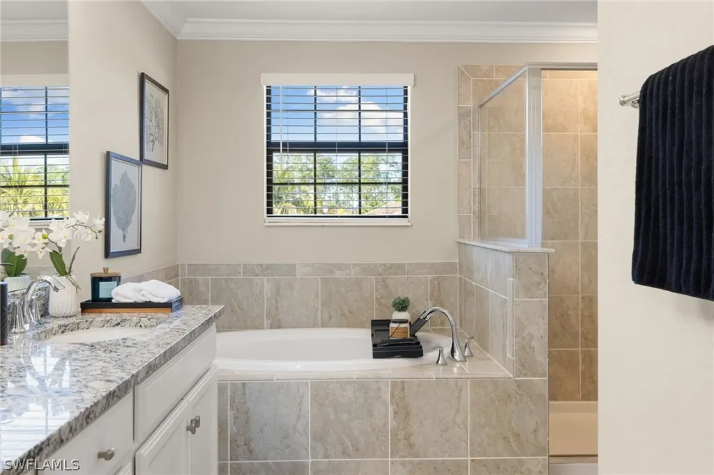 9258 Shadow Oak Lane Naples FL 34120