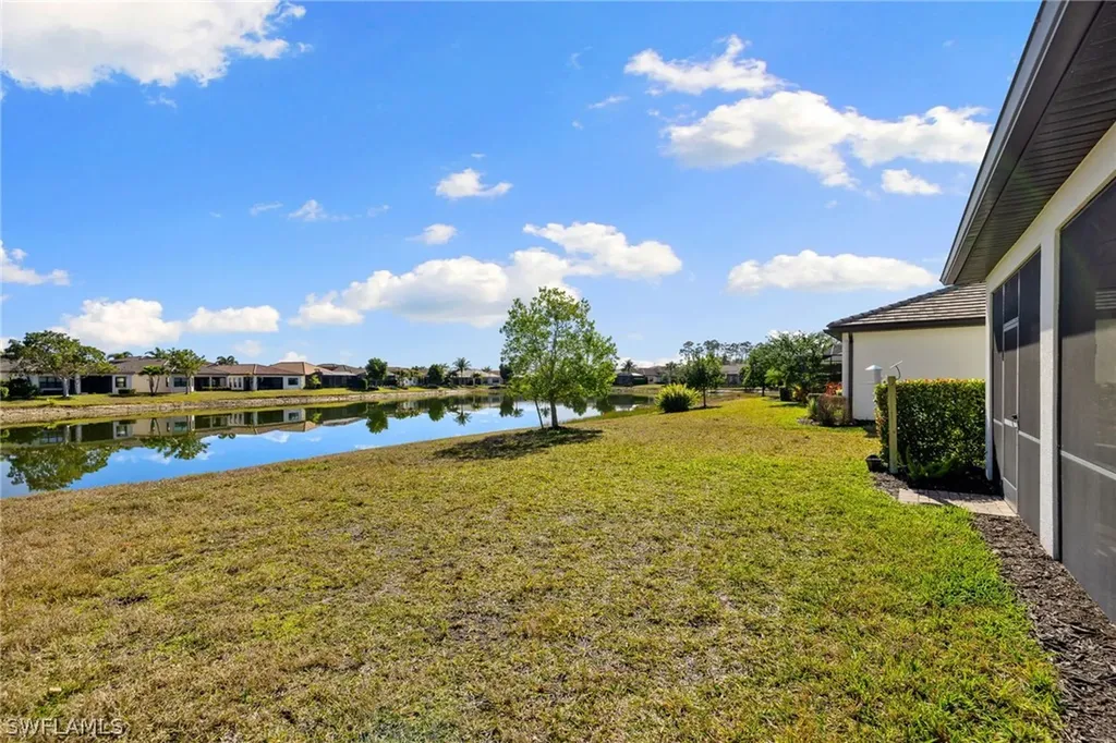 9258 Shadow Oak Lane Naples FL 34120