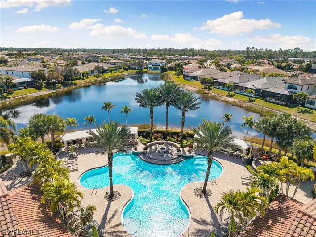 9258 Shadow Oak Lane Naples FL 34120