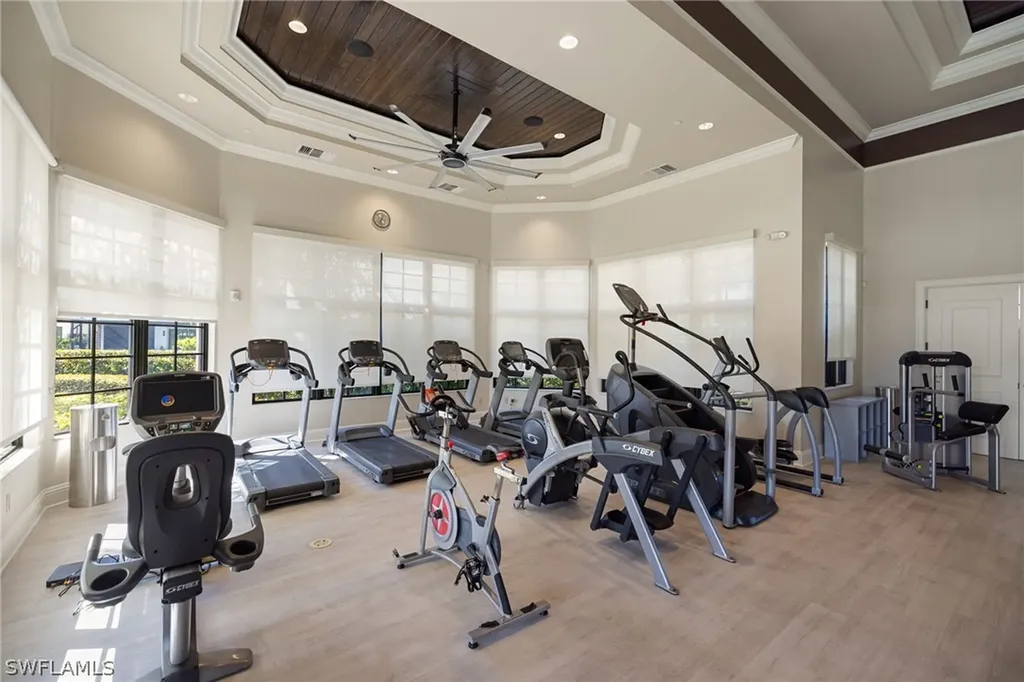 9258 Shadow Oak Lane Naples FL 34120