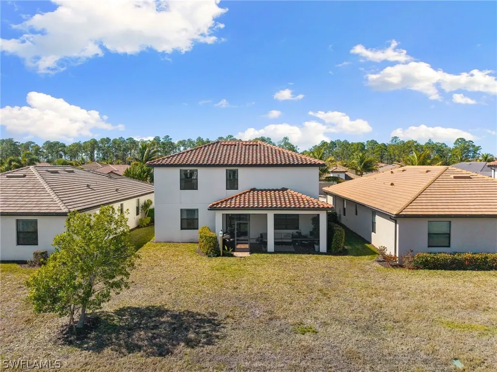 9258 Shadow Oak Lane Naples FL 34120