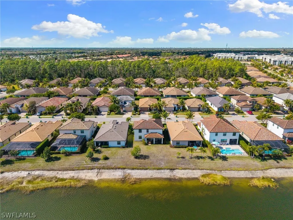 9258 Shadow Oak Lane Naples FL 34120