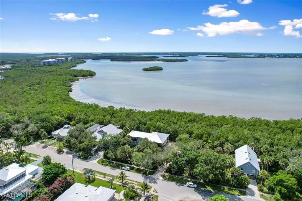 2001 Sheffield Avenue Marco Island FL 34145