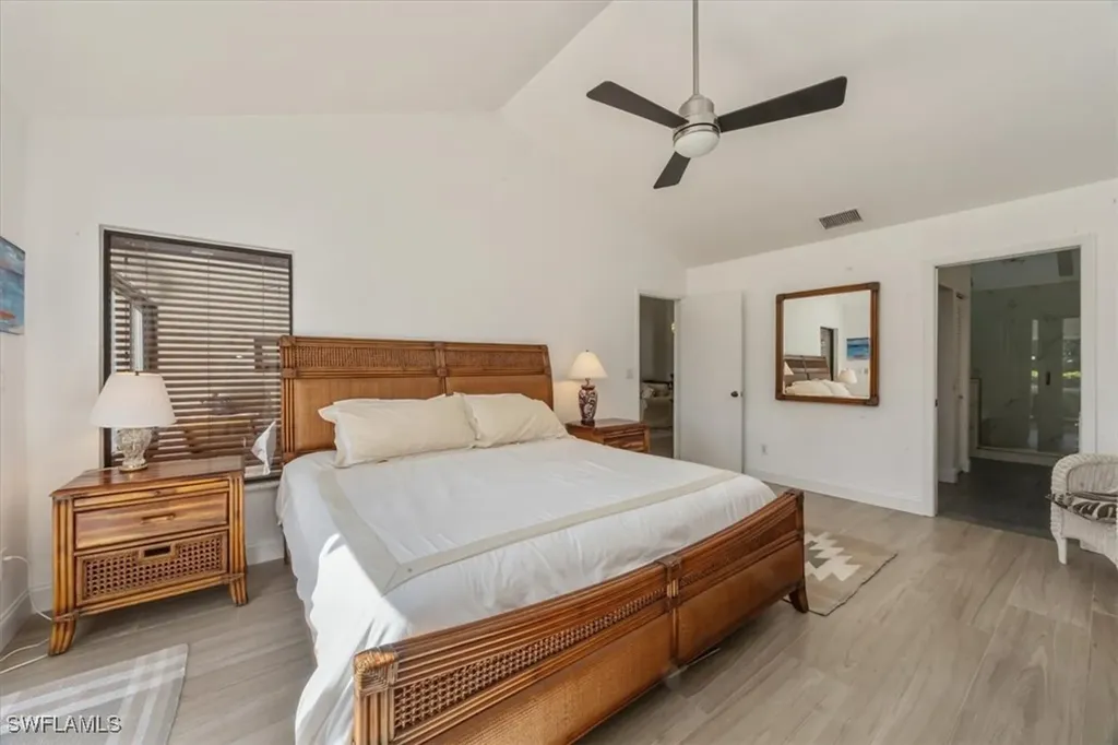 190 Bears Paw Trail Naples FL 34105