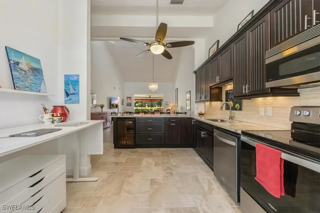 190 Bears Paw Trail Naples FL 34105