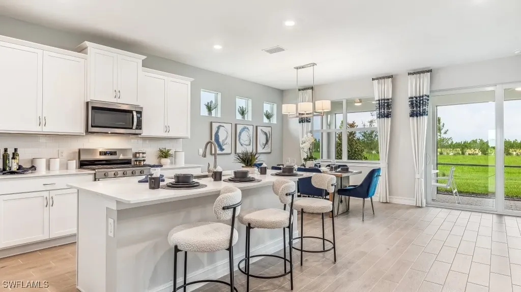 17911 Shade Tree Loop Babcock Ranch FL 33982