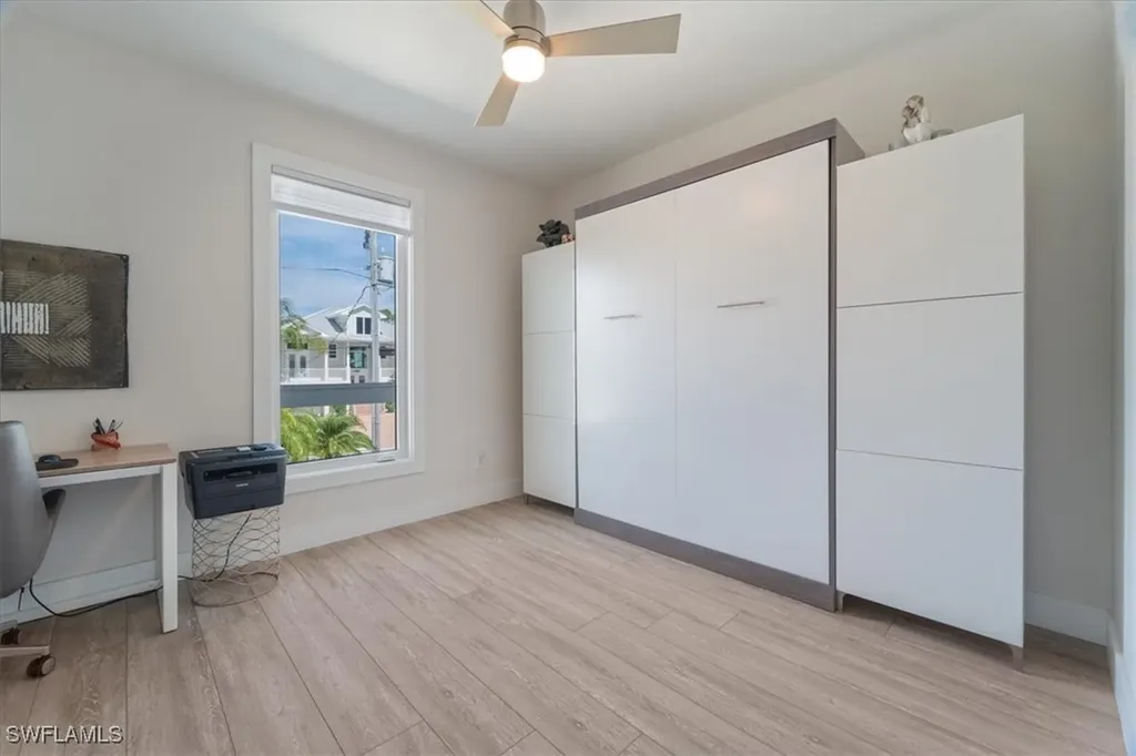 1282 Venetian Way Naples FL 34110