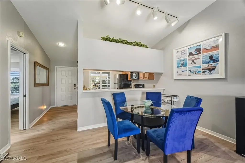 2031 Pine Isle Lane Naples FL 34112