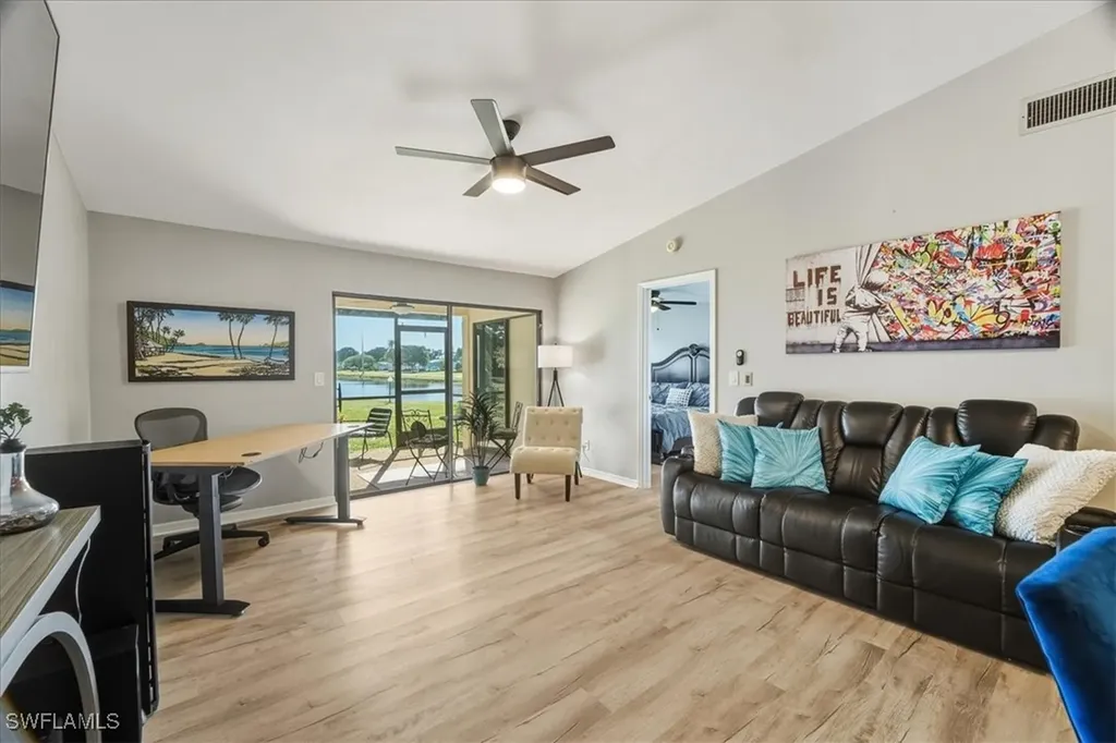 2031 Pine Isle Lane Naples FL 34112