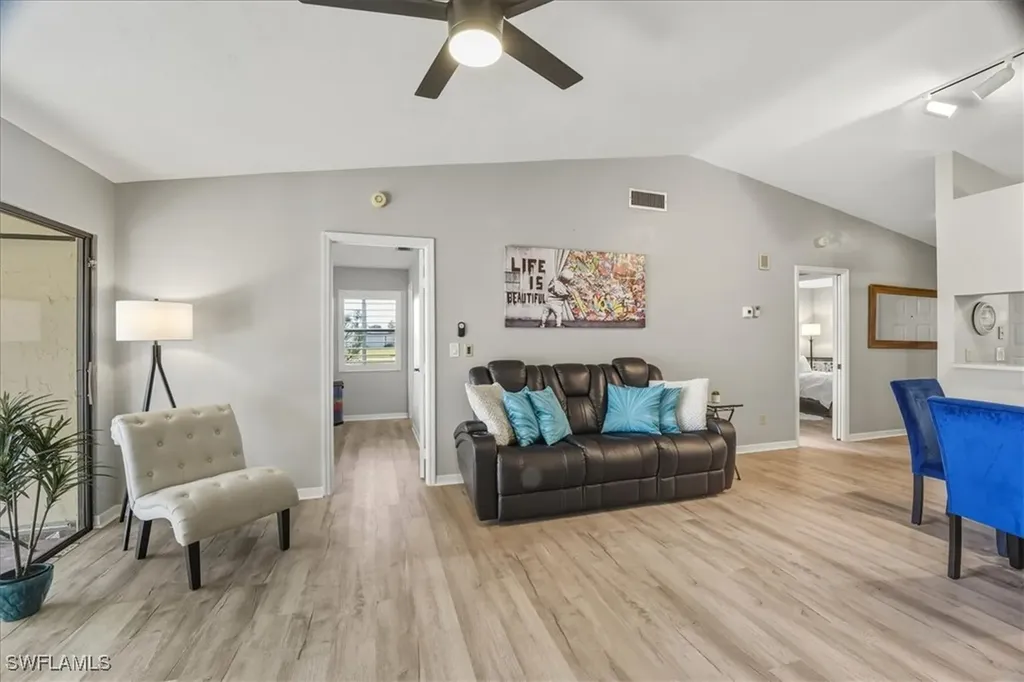2031 Pine Isle Lane Naples FL 34112
