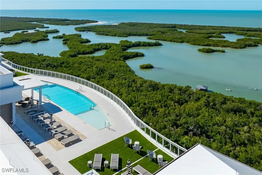 13935 Old Coast Road Naples FL 34110