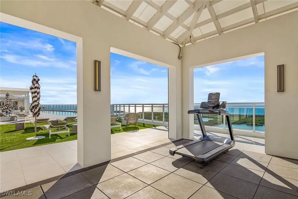 13935 Old Coast Road Naples FL 34110