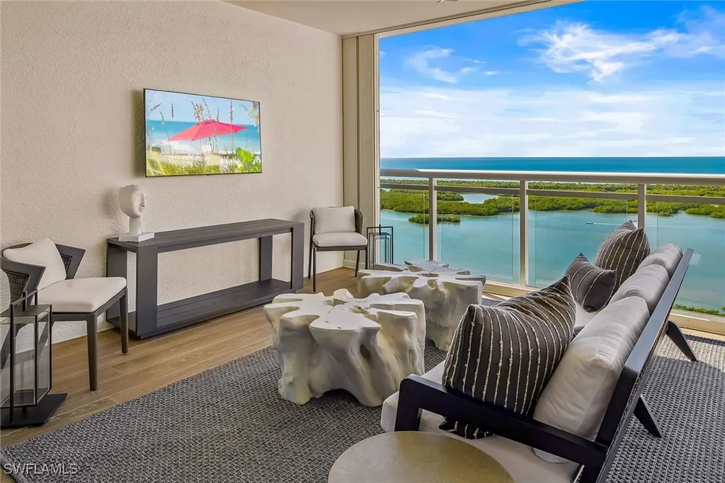 13935 Old Coast Road Naples FL 34110