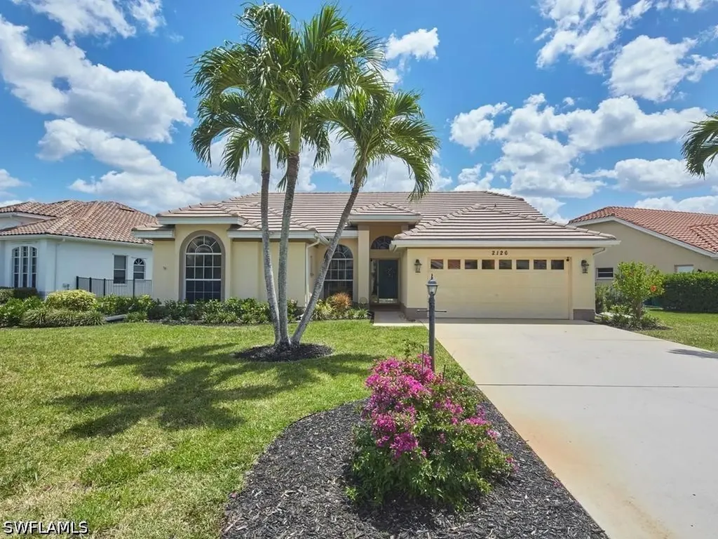 2126 E Crown Point Naples FL 34112