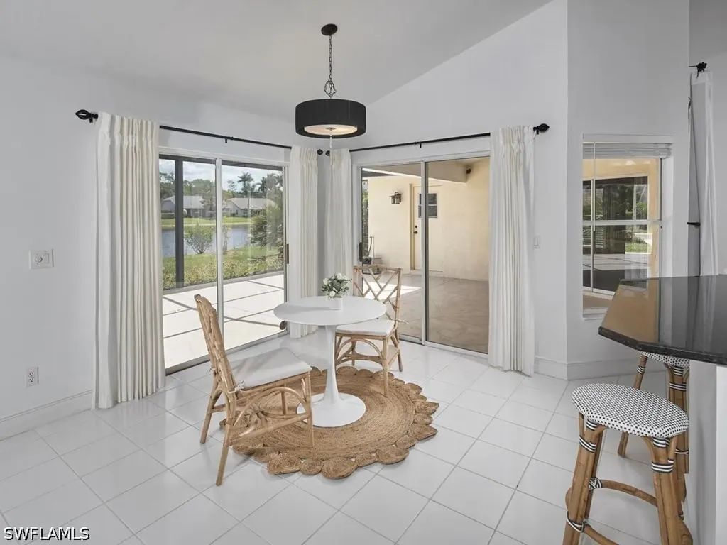 2126 E Crown Point Naples FL 34112