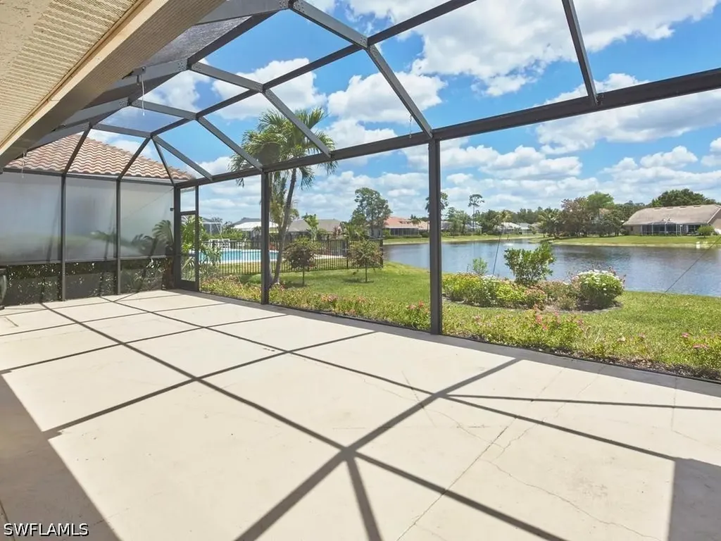 2126 E Crown Point Naples FL 34112