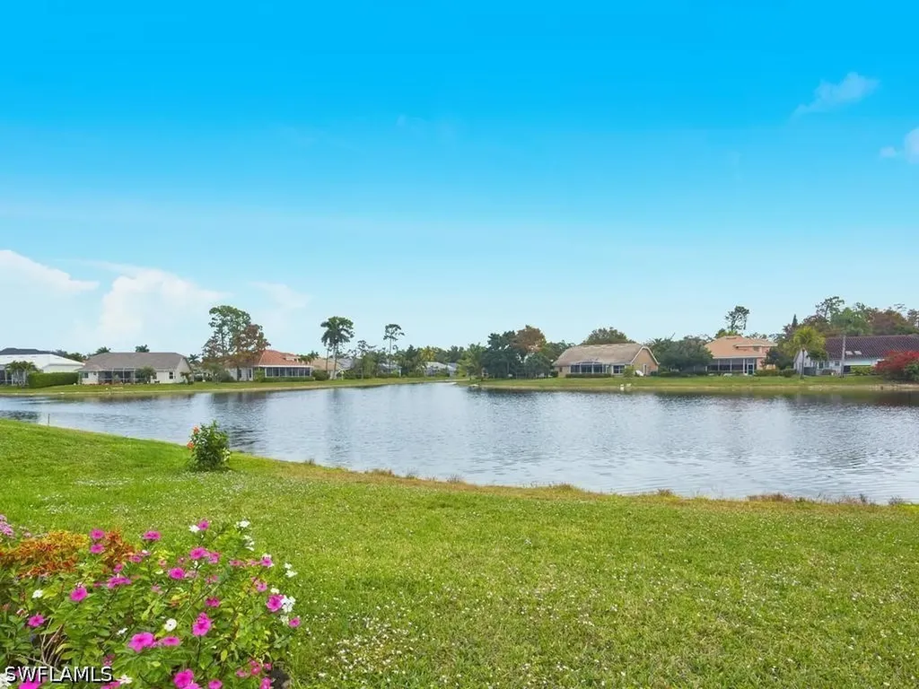 2126 E Crown Point Naples FL 34112