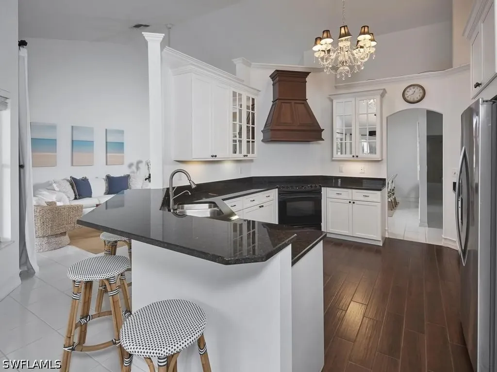 2126 E Crown Point Naples FL 34112