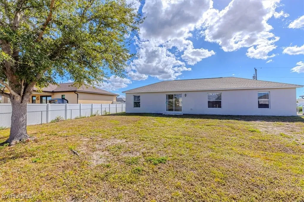 1213 NW 20th Street Cape Coral FL 33993