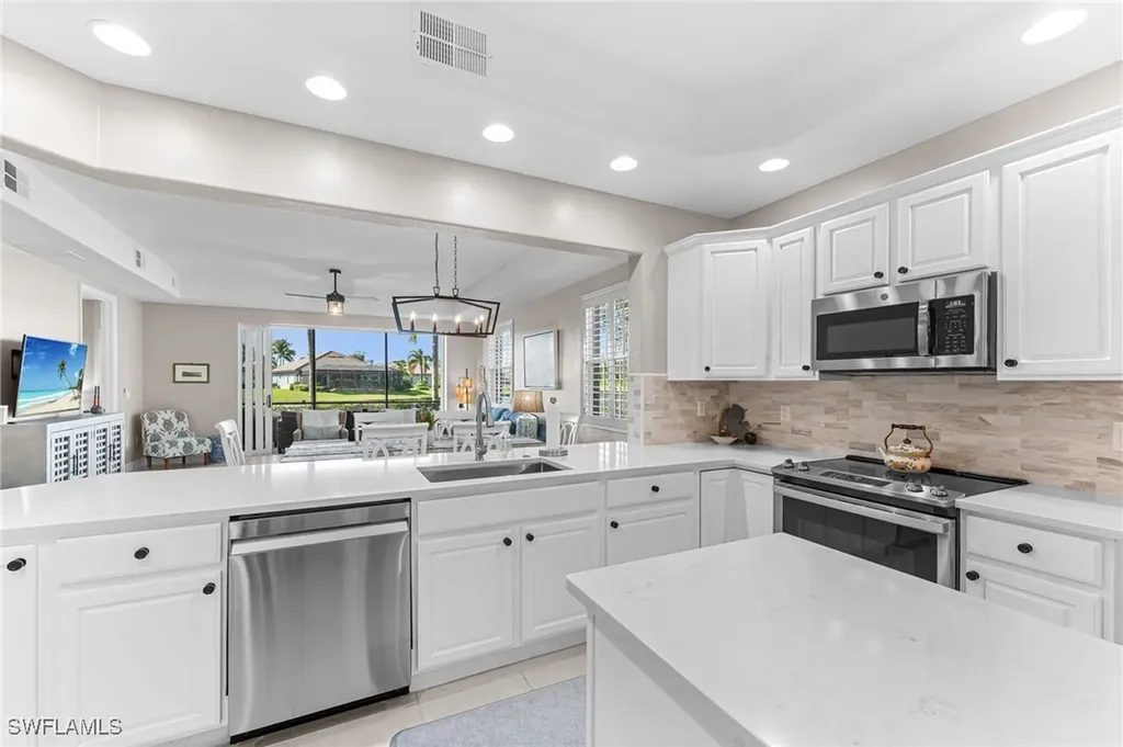 6418 Legacy Circle Naples FL 34113