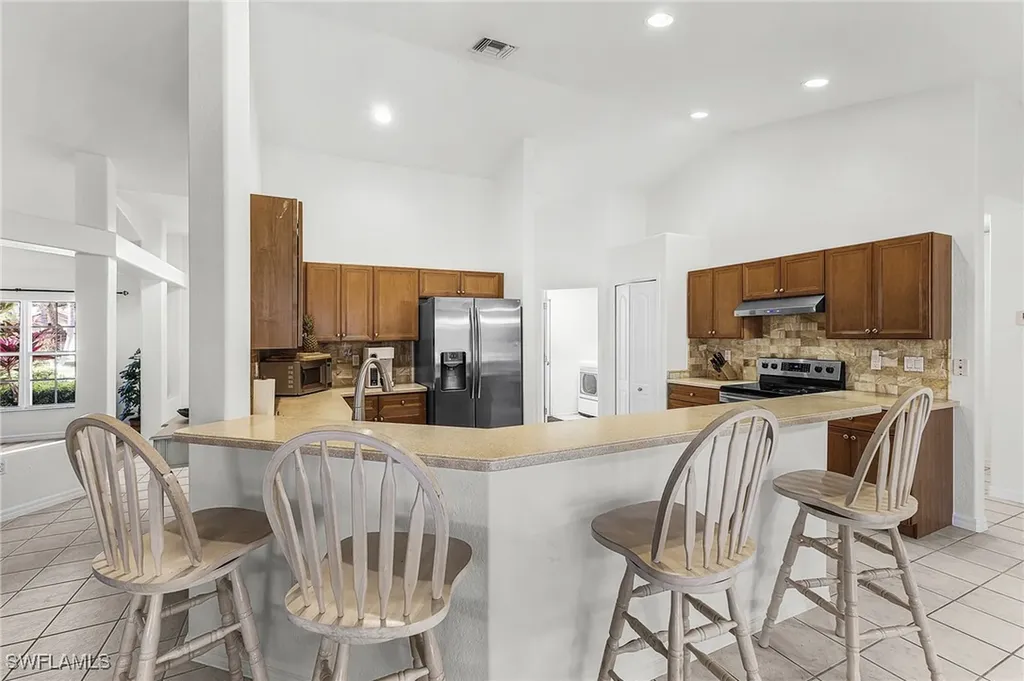 3327 SW 26th Avenue Cape Coral FL 33914