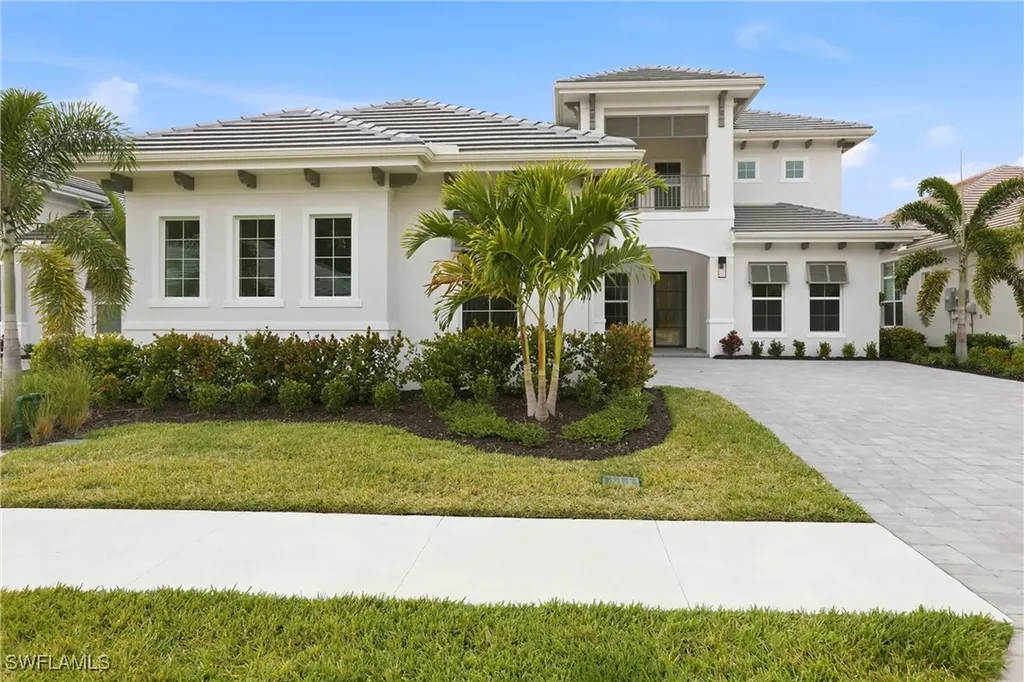 9661 Moonflower Lane Naples FL 34114