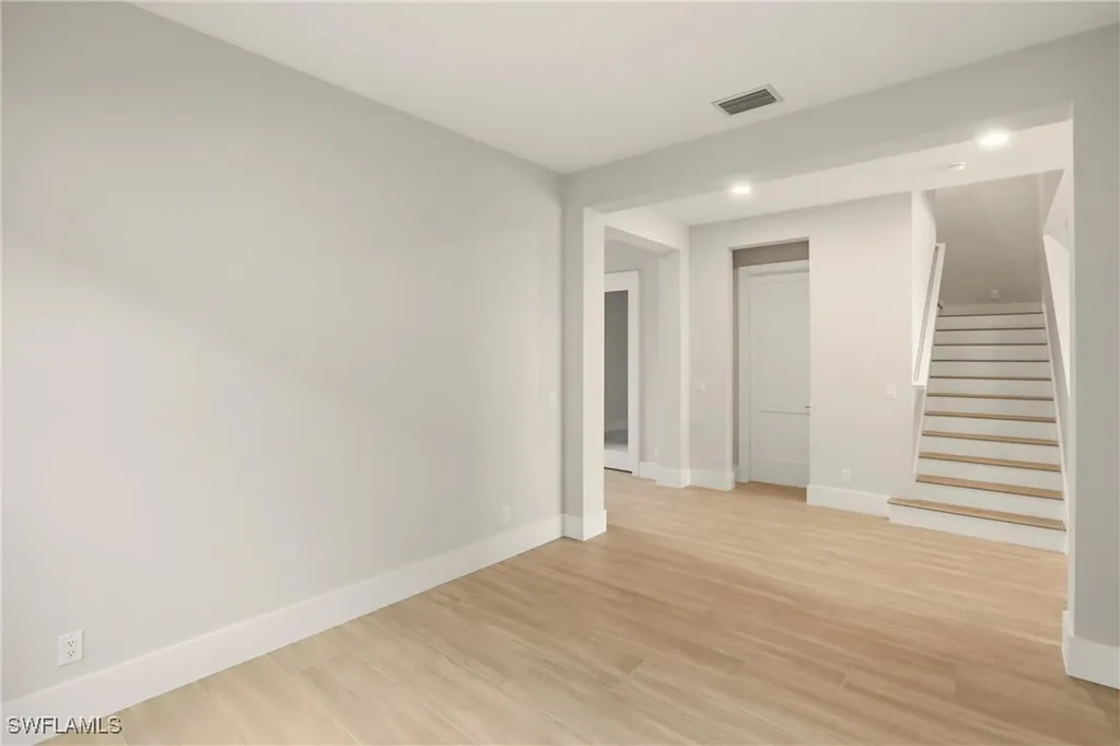 9661 Moonflower Lane Naples FL 34114