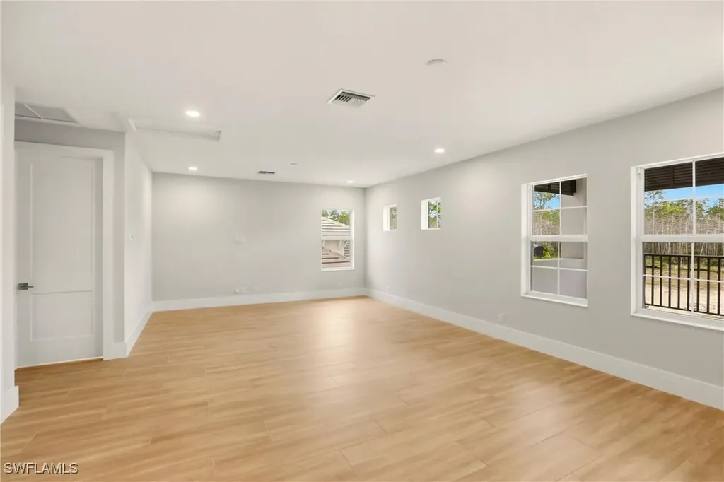 9661 Moonflower Lane Naples FL 34114