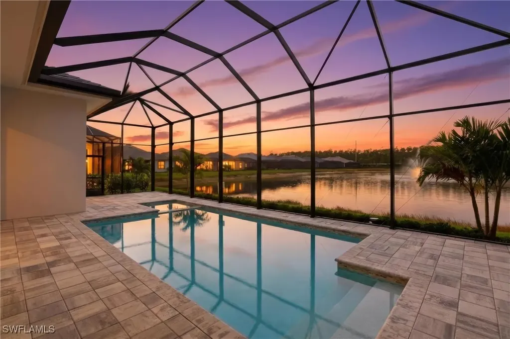 9661 Moonflower Lane Naples FL 34114