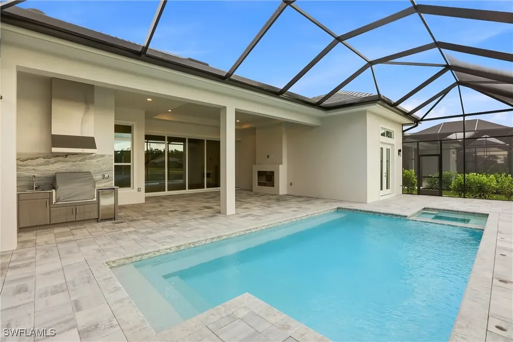 9661 Moonflower Lane Naples FL 34114